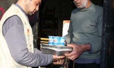 Pendistribusian 500 Paket Ifthar untuk Masyarakat di Wilayah Gaza