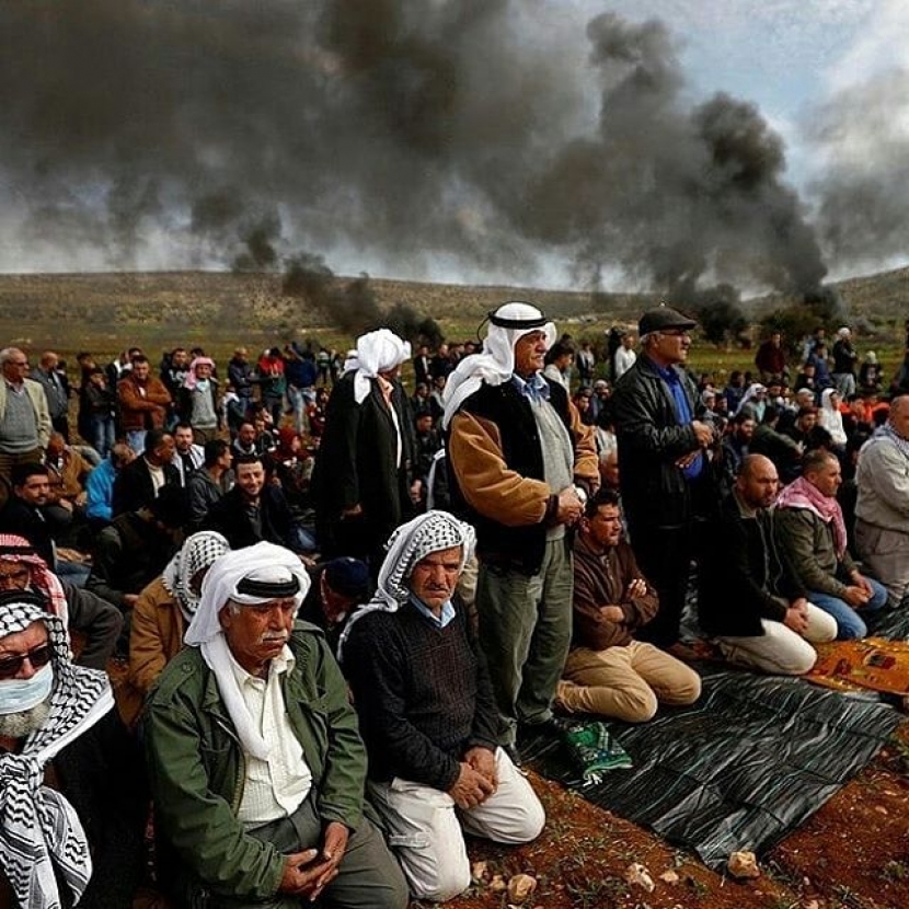 Giliran Penduduk Kampung Al-Mughair di Ramallah Melakukan Perlawanan