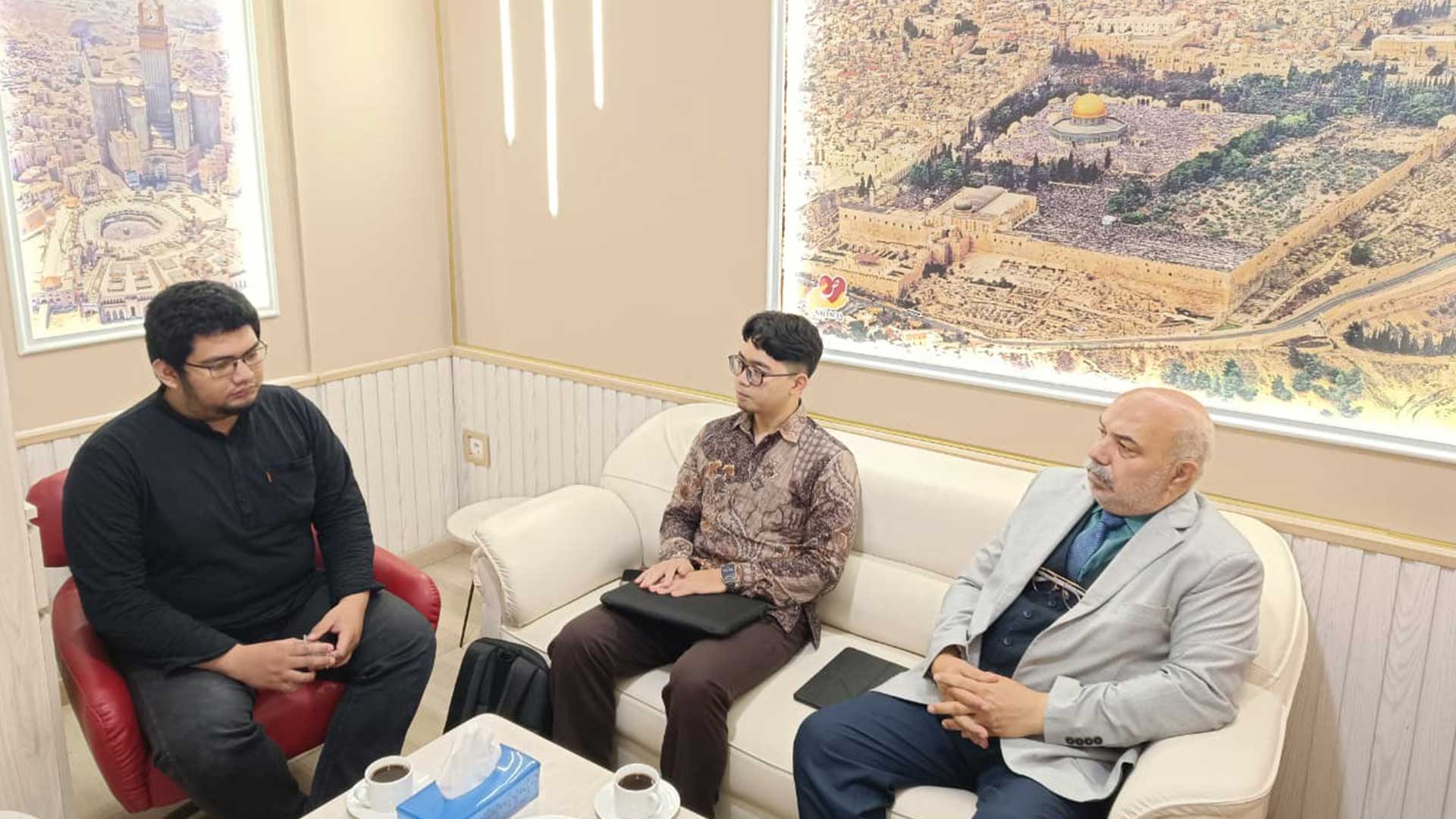 SADAQA Terima Kunjungan GDD untuk Perkuat Sinergi Kemanusiaan bagi Gaza