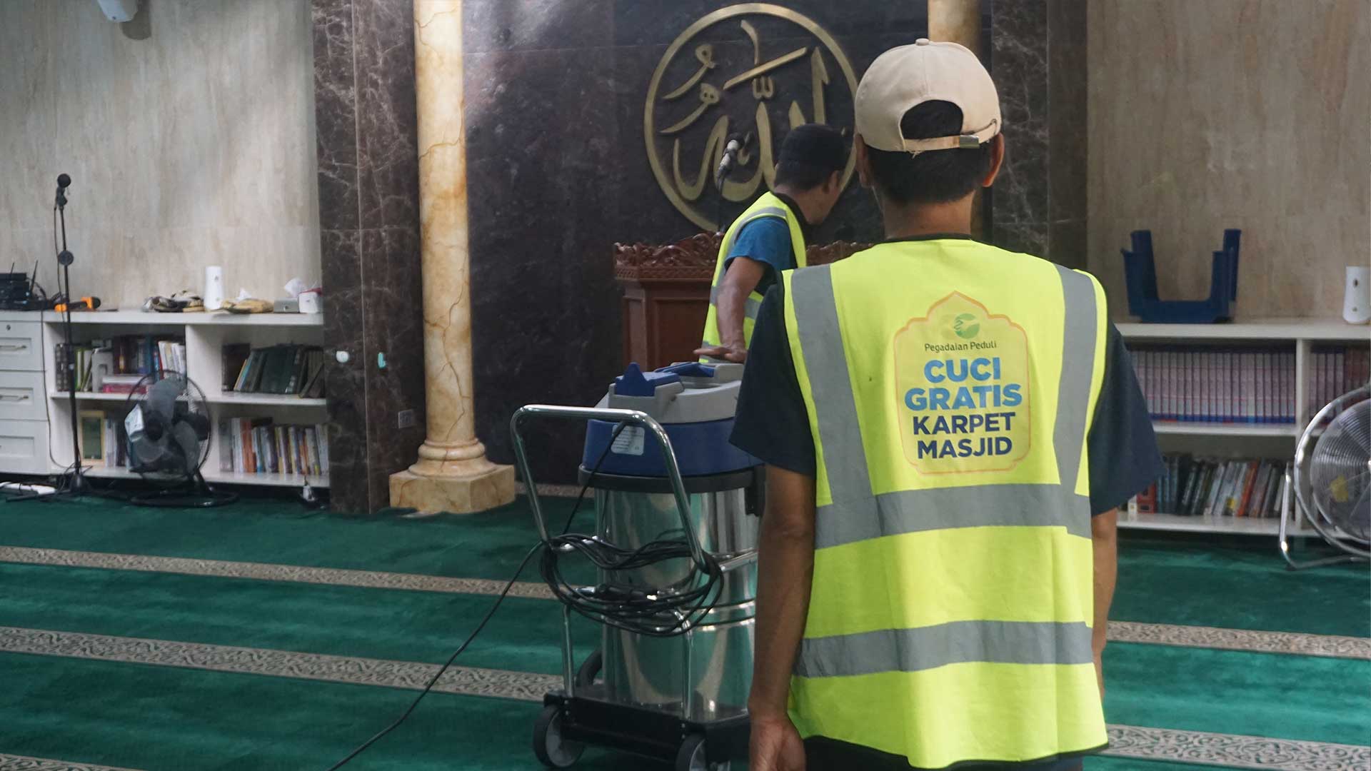 Program Cuci Karpet Masjid Gratis di Jabodetabek