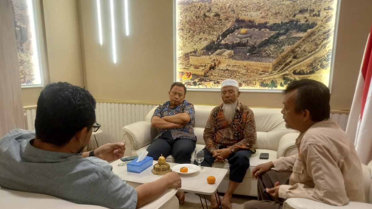 Kunjungan Dr. Marizem ke Griya Sadaqa: Update Perkembangan Kondisi Gaza dan Dinamika Sumatera Barat Semester II 2026 