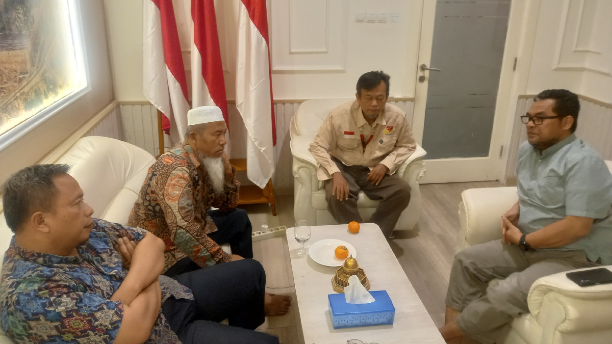 Kunjungan Dr. Marizem ke Griya Sadaqa: Update Perkembangan Kondisi Gaza dan Dinamika Sumatera Barat Semester II 2026 