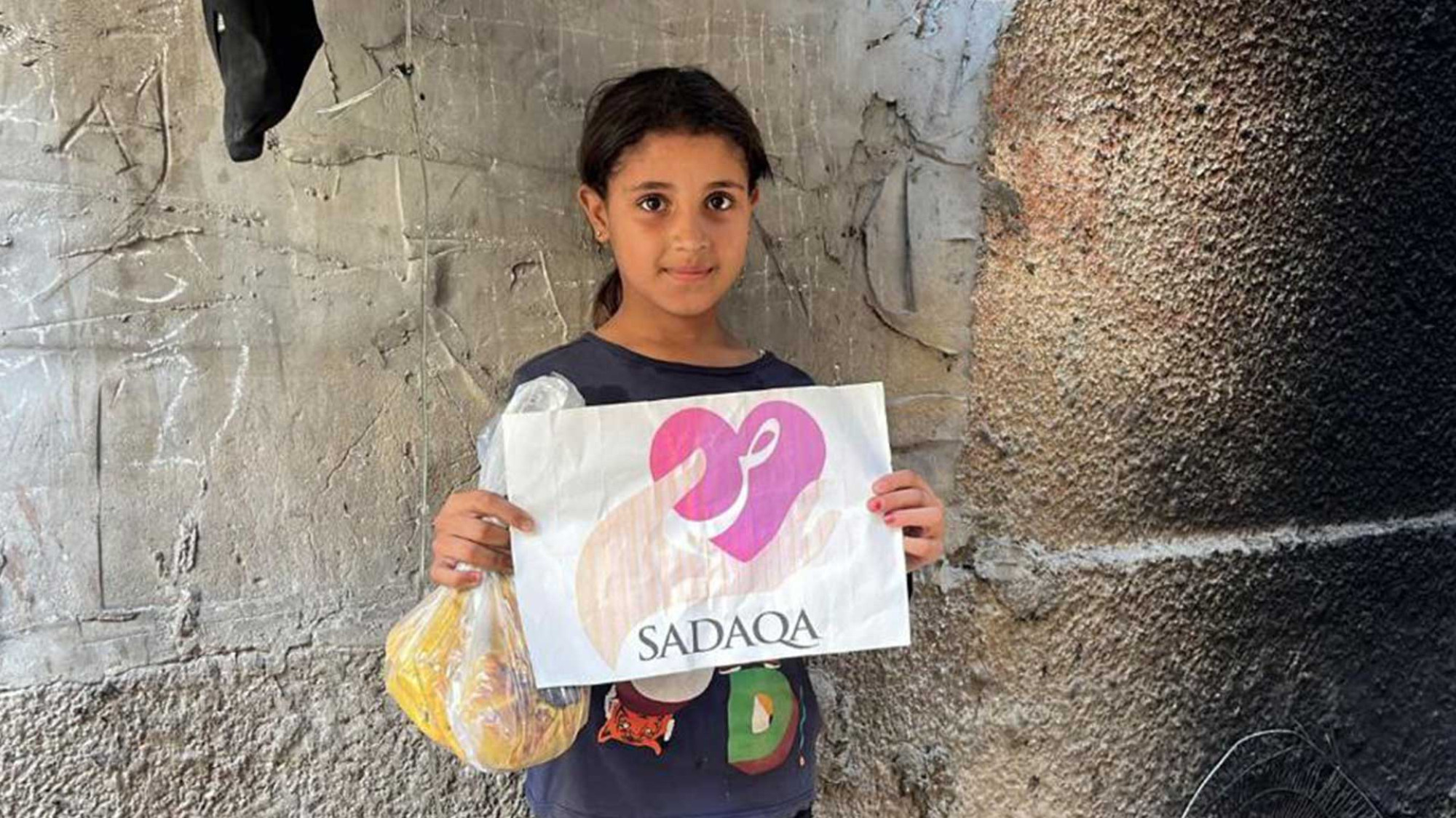 Roti Hangat Kiriman Kamu Sudah Sampai di Gaza!